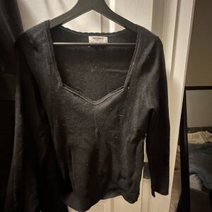 Old Navy Black Long-Sleeve V-Neck Sweater Top